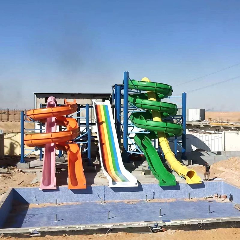 Des toboggans à eau durables Kamikaze avec des couleurs personnalisées