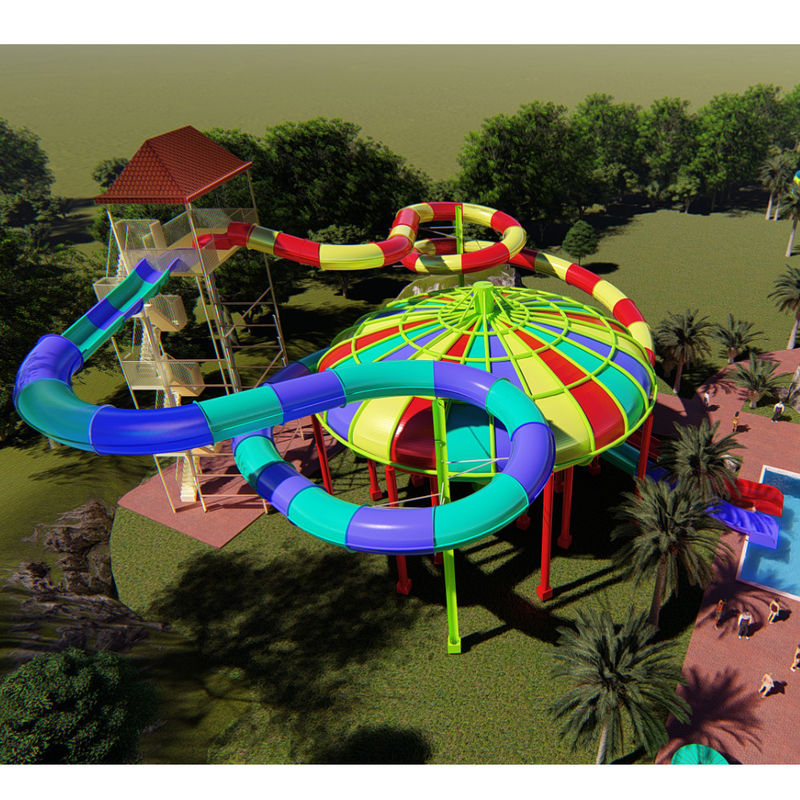 Perdu dans l'espace, glissement sous-marin avec une grande tobogan pour le parc aquatique