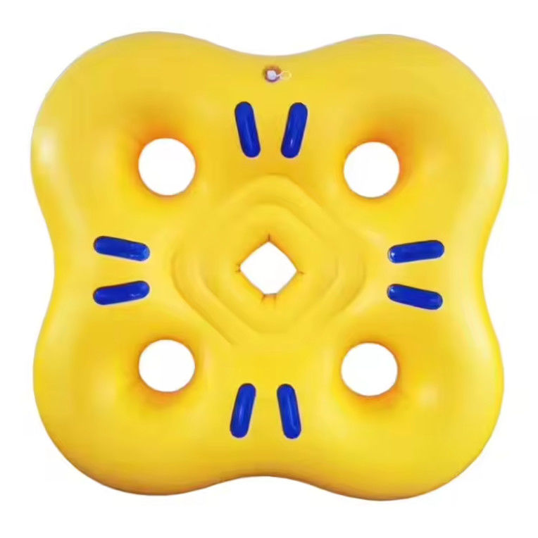 Durabilité élevée accessoires gonflables de parc aquatique couleur personnalisée