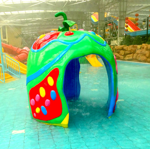 Aire de jeux aquatique certifiée pour le jeu aquatique en extérieur et le plaisir