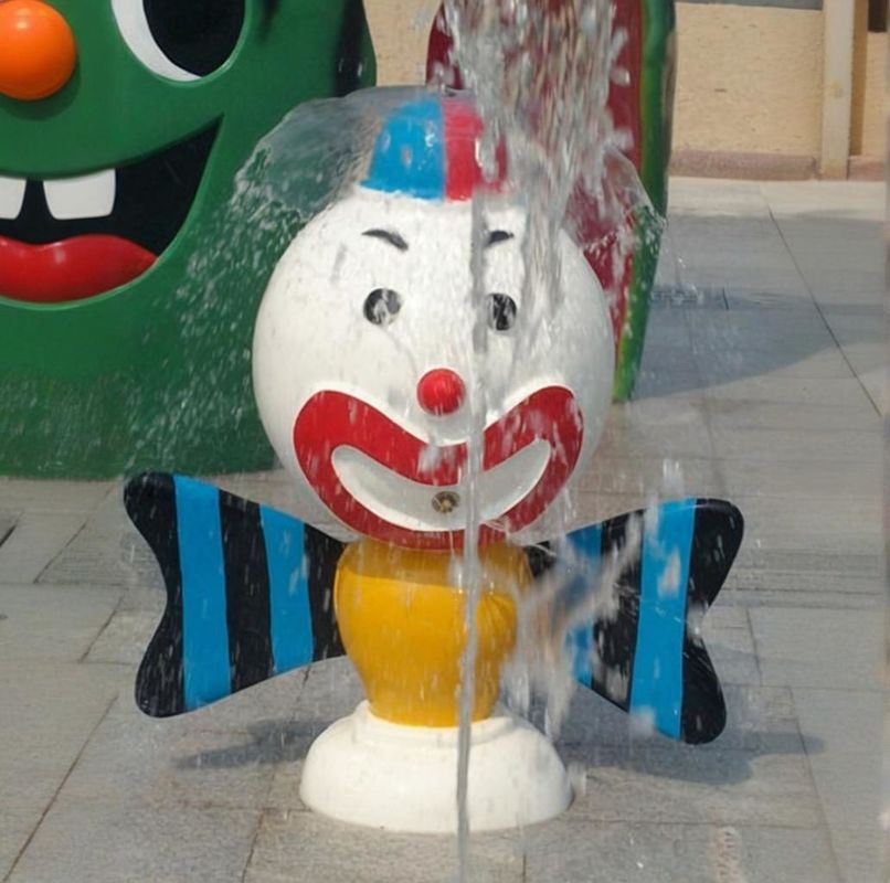 Aire de jeux aquatique certifiée pour le jeu aquatique en extérieur et le plaisir