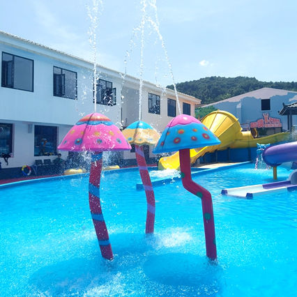Transformez votre espace extérieur en une zone aquatique amusante en famille avec des équipements de jeu aquatique