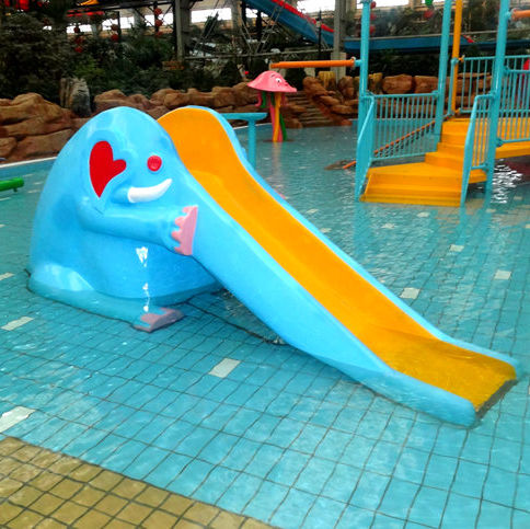 Fontaine aquatique et piscine interactive faciles à installer pour le divertissement aquatique de tous âges
